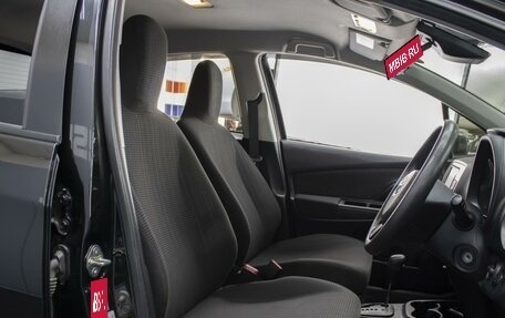 Toyota Vitz, 2019 год, 1 095 000 рублей, 8 фотография