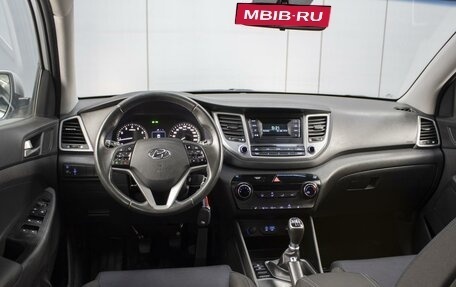 Hyundai Tucson III, 2018 год, 1 740 000 рублей, 6 фотография