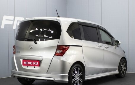 Honda Freed I, 2010 год, 1 170 000 рублей, 2 фотография