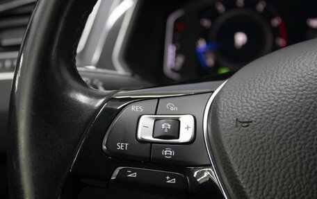 Volkswagen Tiguan II, 2018 год, 2 350 000 рублей, 18 фотография