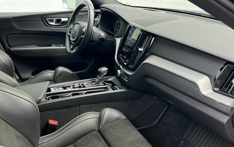 Volvo XC60 II, 2019 год, 3 490 000 рублей, 18 фотография