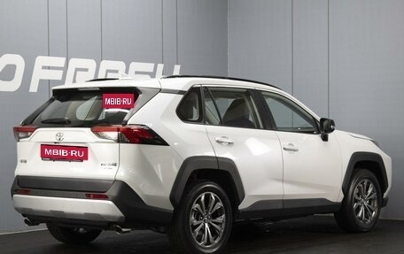 Toyota RAV4, 2024 год, 4 500 000 рублей, 2 фотография