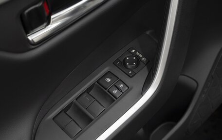 Toyota RAV4, 2024 год, 4 500 000 рублей, 20 фотография