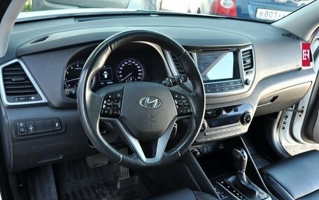 Hyundai Tucson III, 2016 год, 1 950 000 рублей, 9 фотография