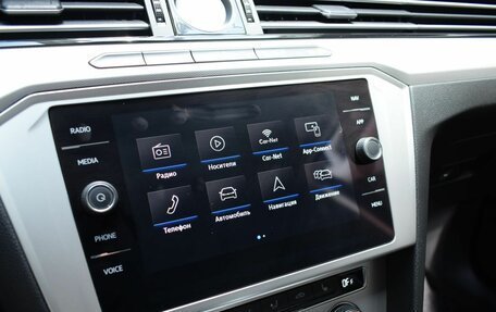 Volkswagen Passat B8 рестайлинг, 2019 год, 1 890 000 рублей, 13 фотография