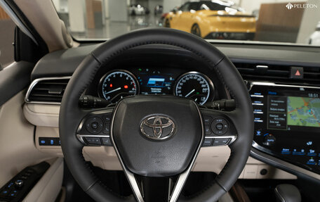 Toyota Camry, 2019 год, 3 090 000 рублей, 11 фотография