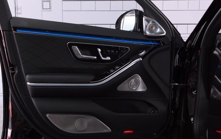 Mercedes-Benz S-Класс, 2023 год, 27 784 000 рублей, 6 фотография