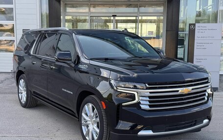 Chevrolet Suburban, 2023 год, 15 500 000 рублей, 2 фотография