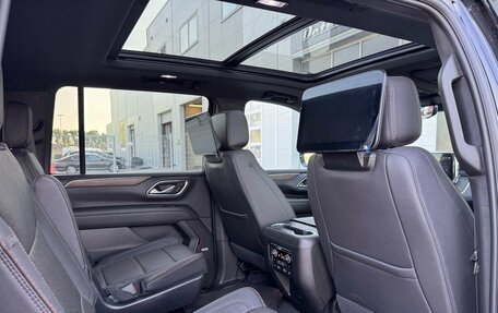 Chevrolet Suburban, 2023 год, 15 500 000 рублей, 28 фотография