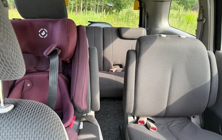 Nissan Presage II, 2003 год, 750 000 рублей, 9 фотография