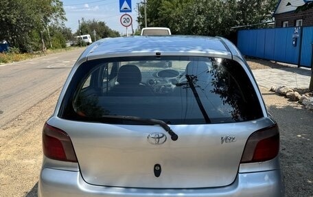 Toyota Vitz, 1999 год, 270 000 рублей, 4 фотография