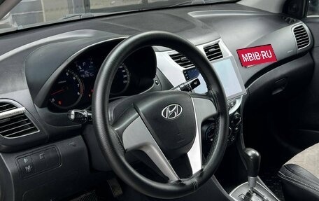 Hyundai Solaris II рестайлинг, 2011 год, 680 000 рублей, 7 фотография