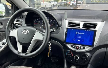 Hyundai Solaris II рестайлинг, 2011 год, 680 000 рублей, 17 фотография