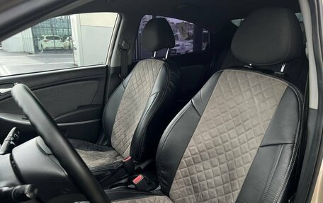 Hyundai Solaris II рестайлинг, 2011 год, 680 000 рублей, 18 фотография