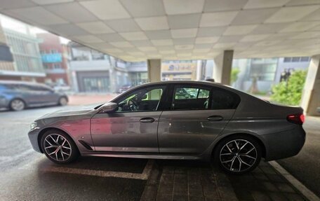 BMW 5 серия, 2022 год, 5 649 000 рублей, 6 фотография