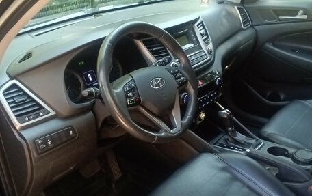 Hyundai Tucson III, 2017 год, 1 900 000 рублей, 3 фотография
