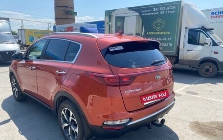 KIA Sportage IV рестайлинг, 2020 год, 1 990 000 рублей, 4 фотография