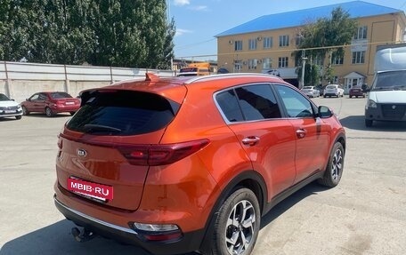 KIA Sportage IV рестайлинг, 2020 год, 1 990 000 рублей, 6 фотография