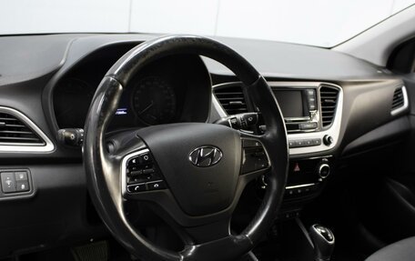 Hyundai Solaris II рестайлинг, 2017 год, 1 160 000 рублей, 13 фотография