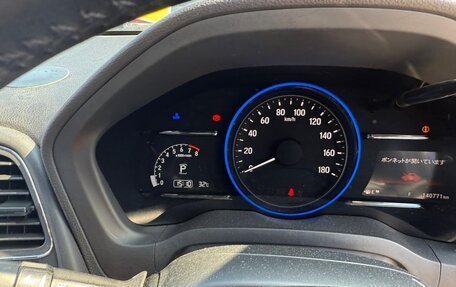 Honda Vezel, 2020 год, 1 220 000 рублей, 4 фотография
