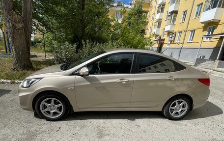 Hyundai Solaris II рестайлинг, 2012 год, 835 000 рублей, 6 фотография