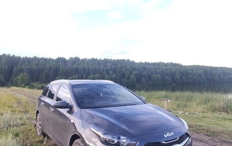 KIA cee'd III, 2022 год, 2 300 000 рублей, 5 фотография