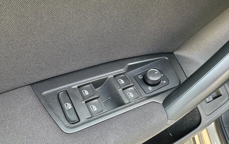 Volkswagen Tiguan II, 2020 год, 2 650 000 рублей, 28 фотография