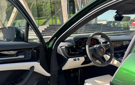 Porsche Panamera, 2024 год, 22 750 000 рублей, 17 фотография