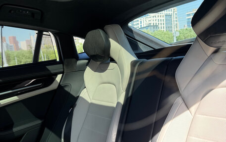 Porsche Panamera, 2024 год, 22 750 000 рублей, 26 фотография