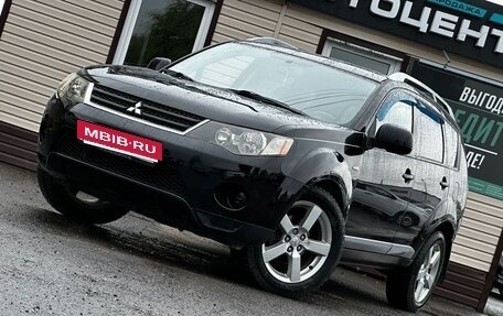 Mitsubishi Outlander III рестайлинг 3, 2008 год, 939 999 рублей, 3 фотография