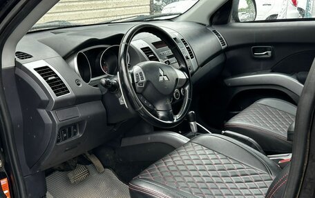 Mitsubishi Outlander III рестайлинг 3, 2008 год, 939 999 рублей, 20 фотография