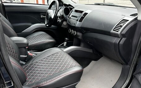 Mitsubishi Outlander III рестайлинг 3, 2008 год, 939 999 рублей, 22 фотография