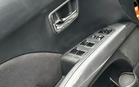 Mitsubishi Outlander III рестайлинг 3, 2008 год, 939 999 рублей, 23 фотография