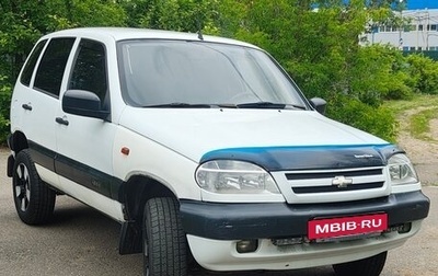 Chevrolet Niva I рестайлинг, 2004 год, 210 000 рублей, 1 фотография