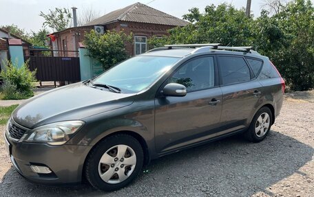 KIA cee'd I рестайлинг, 2010 год, 700 000 рублей, 4 фотография