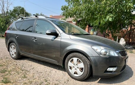 KIA cee'd I рестайлинг, 2010 год, 700 000 рублей, 8 фотография