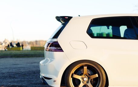 Volkswagen Golf R VII, 2014 год, 2 690 000 рублей, 4 фотография