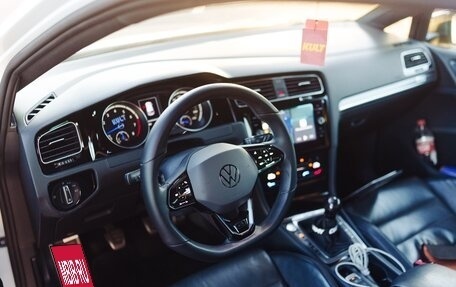 Volkswagen Golf R VII, 2014 год, 2 690 000 рублей, 3 фотография
