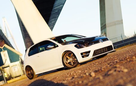 Volkswagen Golf R VII, 2014 год, 2 690 000 рублей, 12 фотография
