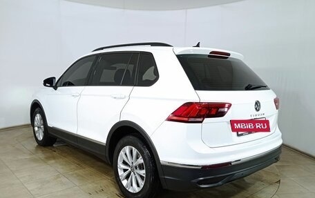 Volkswagen Tiguan II, 2021 год, 2 290 000 рублей, 7 фотография