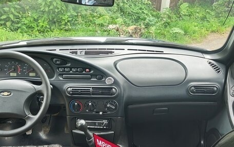 Chevrolet Niva I рестайлинг, 2004 год, 210 000 рублей, 7 фотография