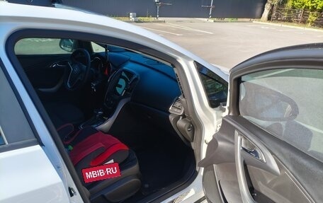 Opel Astra J, 2011 год, 1 200 000 рублей, 18 фотография