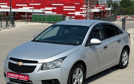 Chevrolet Cruze II, 2012 год, 897 000 рублей, 10 фотография