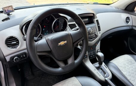 Chevrolet Cruze II, 2012 год, 897 000 рублей, 28 фотография