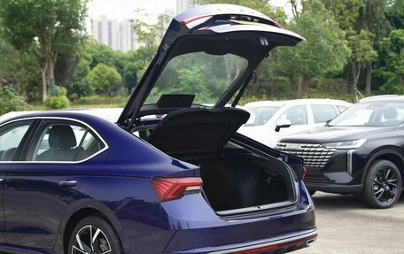 Skoda Octavia IV, 2025 год, 2 700 000 рублей, 23 фотография