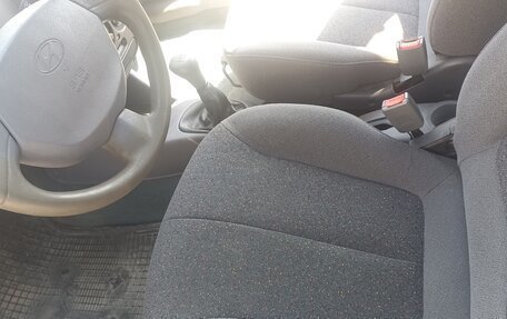 Hyundai Accent II, 2007 год, 390 000 рублей, 10 фотография