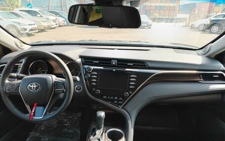 Toyota Camry, 2018 год, 2 597 000 рублей, 15 фотография