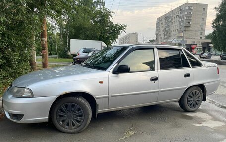 Daewoo Nexia I рестайлинг, 2011 год, 140 000 рублей, 4 фотография
