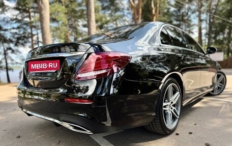 Mercedes-Benz E-Класс, 2017 год, 3 399 000 рублей, 4 фотография
