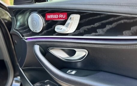 Mercedes-Benz E-Класс, 2017 год, 3 399 000 рублей, 21 фотография